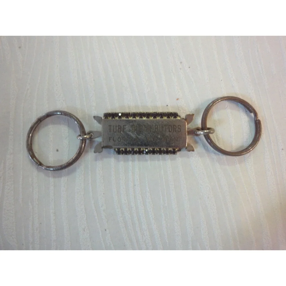 vintage tube‎ distribution Florida Inc Miami double key chain with red stones